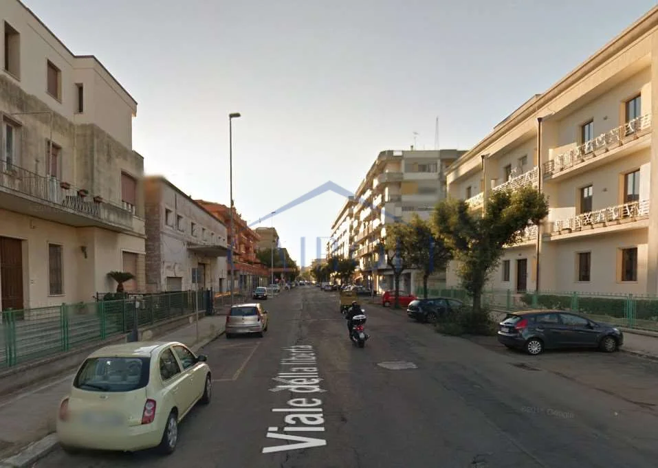 A000129 a Lecce - foto 1