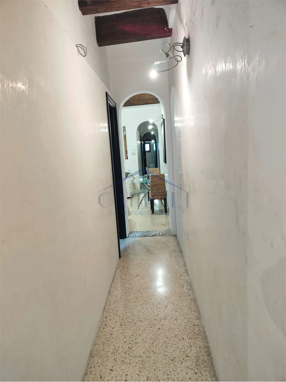 Zona leuca arredato 3 letto ristrutturato a Lecce - foto 7
