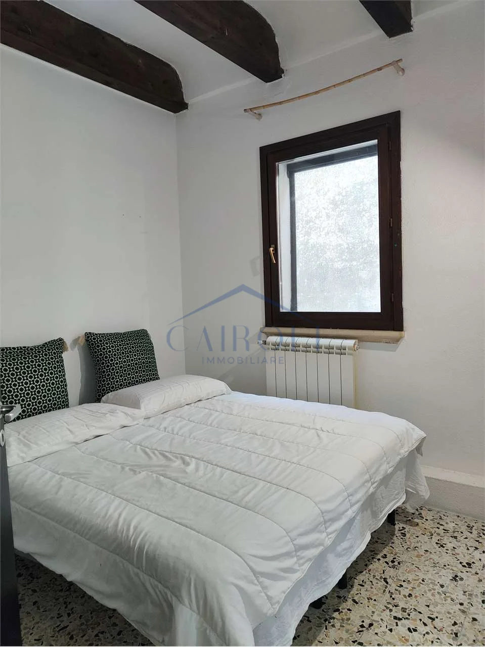 Zona leuca arredato 3 letto ristrutturato a Lecce - foto 10