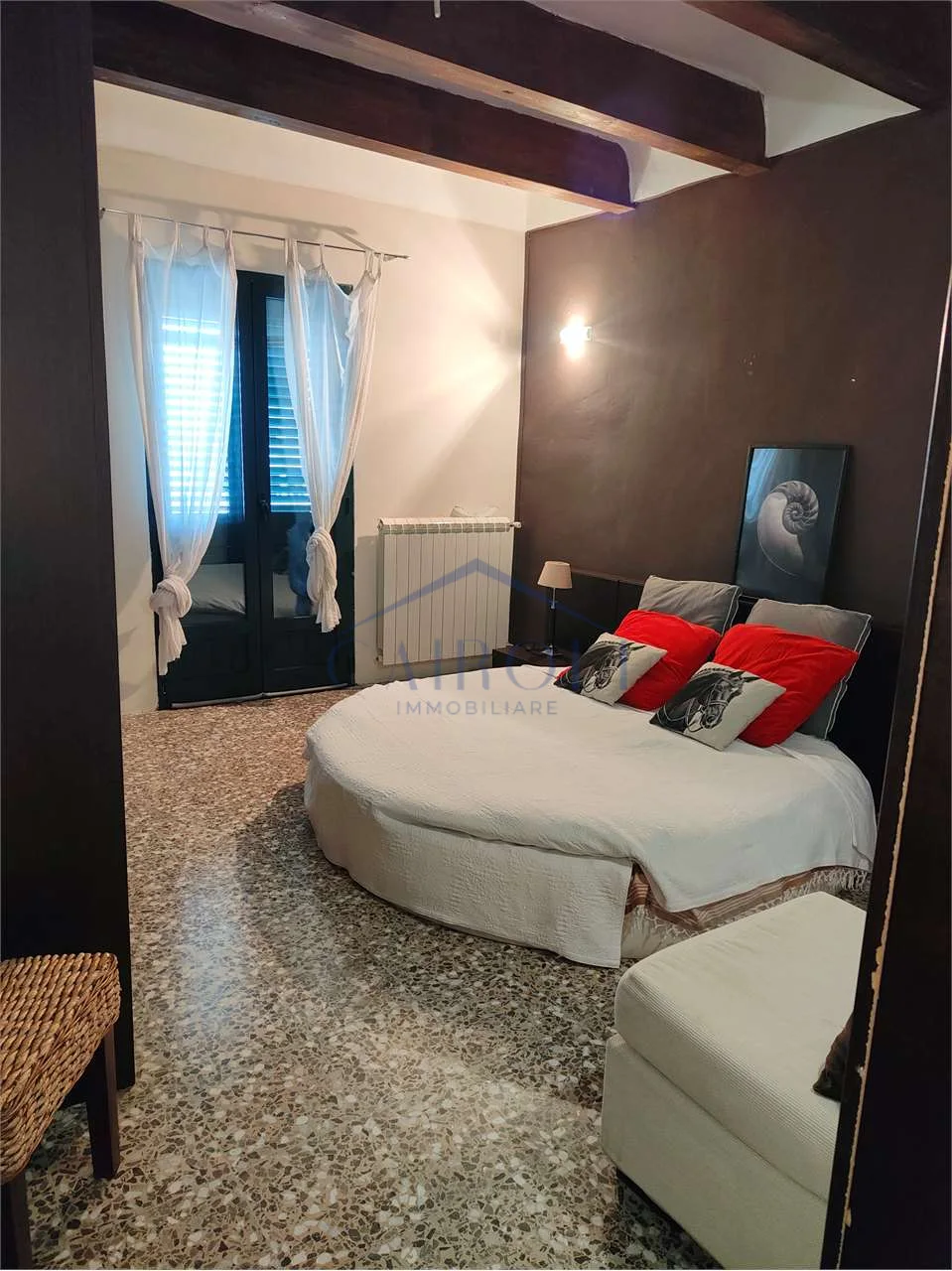 Zona leuca arredato 3 letto ristrutturato a Lecce - foto 11